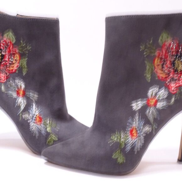 Bebe Delonix Embroidered Floral Crystal Boots Faux Suede Booties 7.5 - Picture 9 of 16